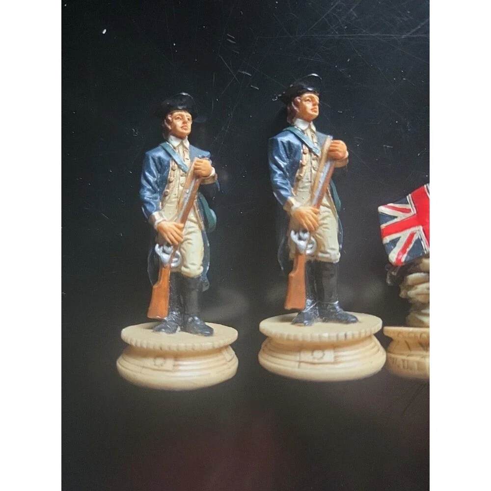 The Chessman British REPLACEMENT Chess Pieces Lot Of 5